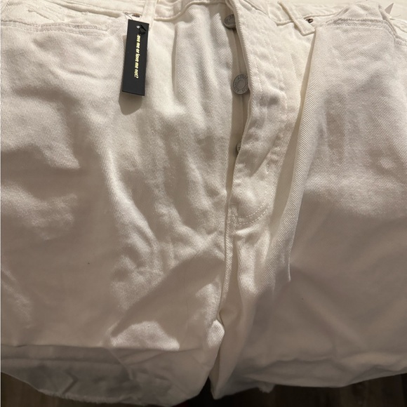 Afrm Dex Boyfriend Jeans in white - Picture 2 of 8